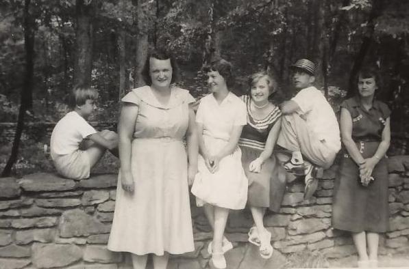 group2.jpg